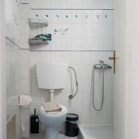 Marylee's Old Town #2 Adults Only Ретимно