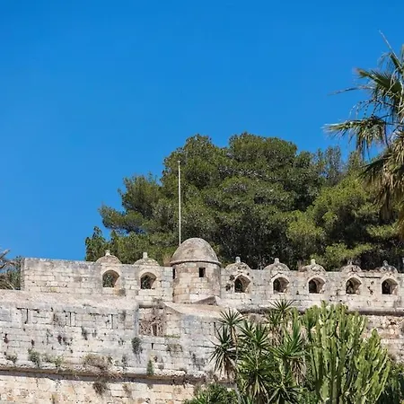 Marylee's Old Town #2 Adults Only Апартаменты