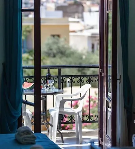 Апартаменты Marylee's Old Town #2 Adults Only *