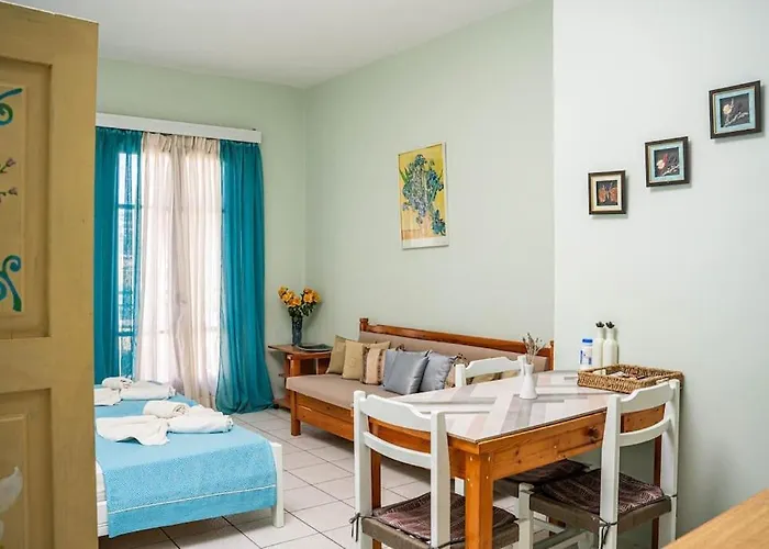 Marylee's Old Town #2 Adults Only Апартаменты *