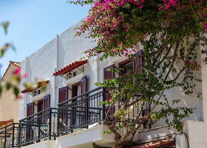 Апартаменты Marylee's Old Town #2 Adults Only *