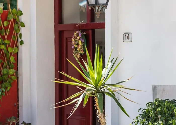 Marylee's Old Town #2 Adults Only Апартаменты *