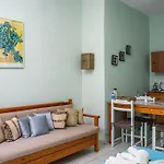Marylee's Old Town #2 Adults Only Apartmán *