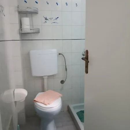 Marylee's Old Town #2 Adults Only Appartement